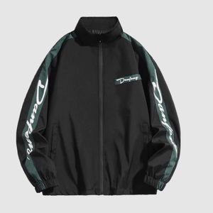 Dauxen Windbreaker Jacket
